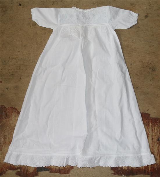 Edwardian white christening gown(-)